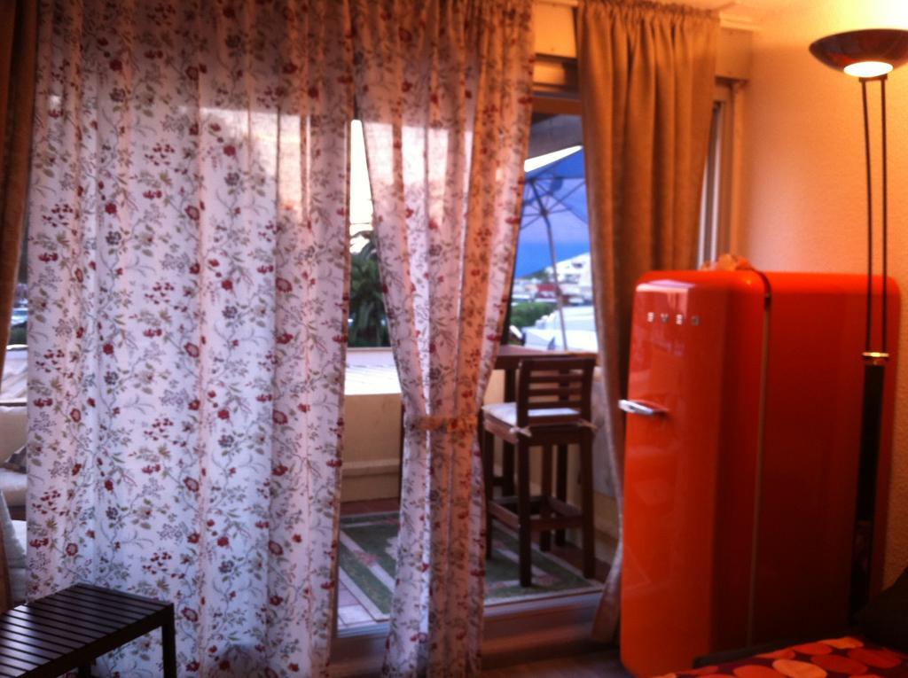Au Coeur Du Village Naturiste Agde Ngoại thất bức ảnh
